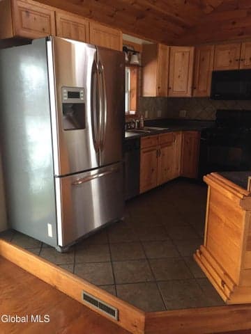 31 Barnes Road, Canton, NY, photo 3