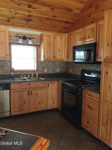 31 Barnes Road, Canton, NY, photo 4