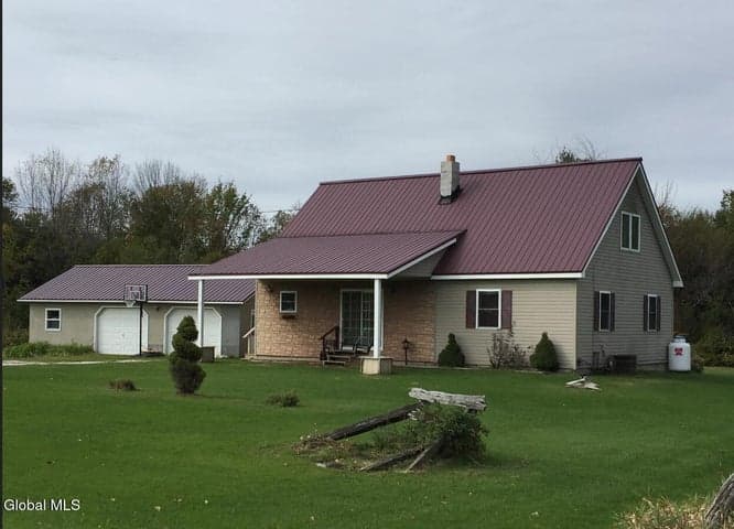 31 Barnes Road, Canton, NY