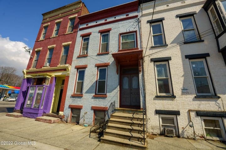 611 Clinton Avenue, Albany, NY, photo 2