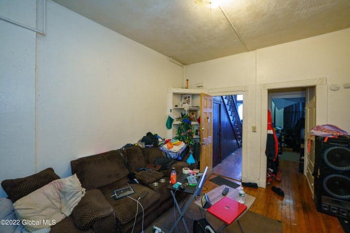 611 Clinton Avenue, Albany, NY, photo 5