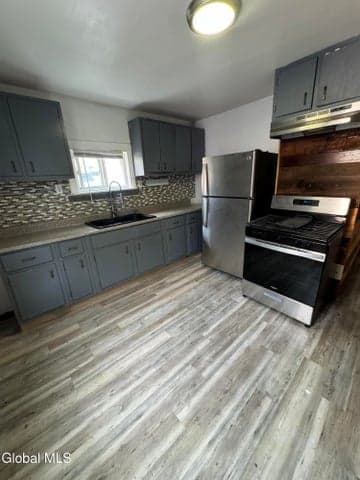 730 3rd Avenue, Troy, NY, photo 5