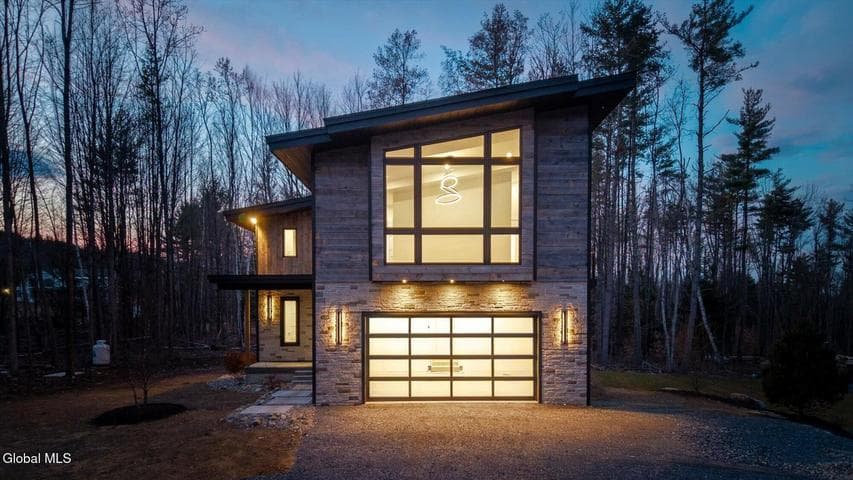 11 S Eagle Ridge, Bolton, NY, photo 2