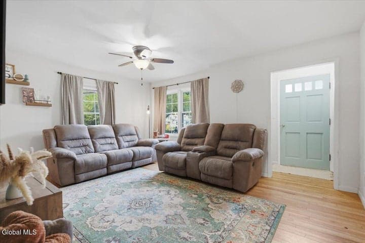 2 Dorrer Avenue, South Glens Falls, NY, photo 3