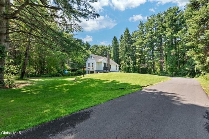 1221 Jason Lane, Niskayuna, NY, photo 2