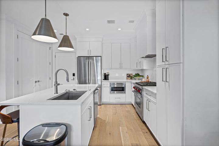 19 Washington Street #453 B1, Saratoga Springs, NY, photo 4
