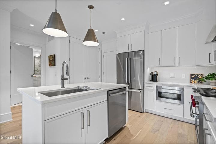 19 Washington Street #453 B1, Saratoga Springs, NY, photo 5