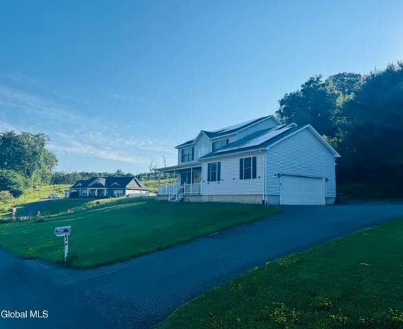 64 Kent Place, North Greenbush, NY, photo 2