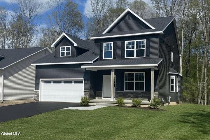 7 Balsam Court, Ballston, NY