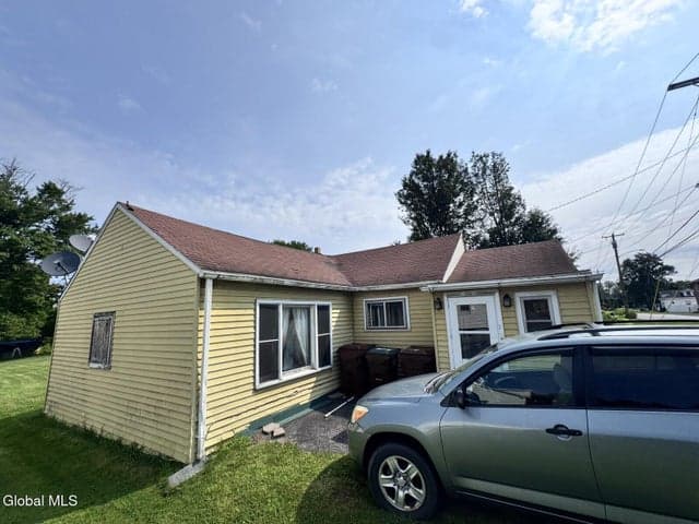 33 Bridge Street, Bethlehem, NY, photo 2