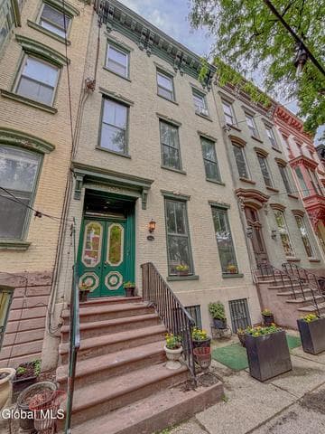 149 Lancaster Street #2, Albany, NY