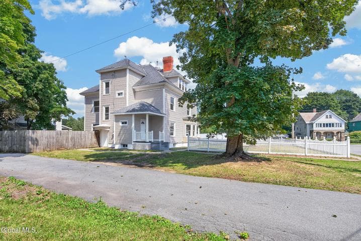 1 Main Street, Hudson Falls, NY, photo 3
