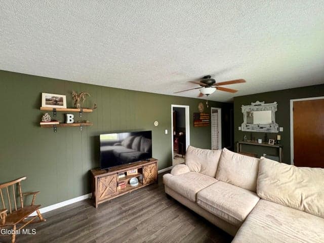693 NY-10, Jefferson, NY, photo 4