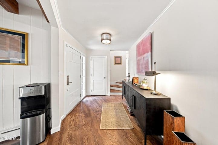 7 Hills Road, Loudonville, NY, photo 3