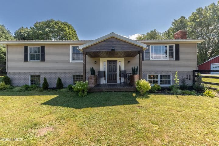 62 Gannon Road, Cambridge, NY, photo 3