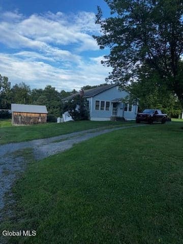 21228 State Route 22, Hoosick Falls, NY, photo 2