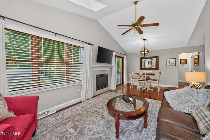 64 Westbury Court, Clifton Park, NY, photo 5