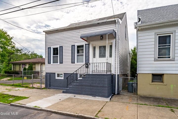 6 Garden Street, Albany, NY, photo 1