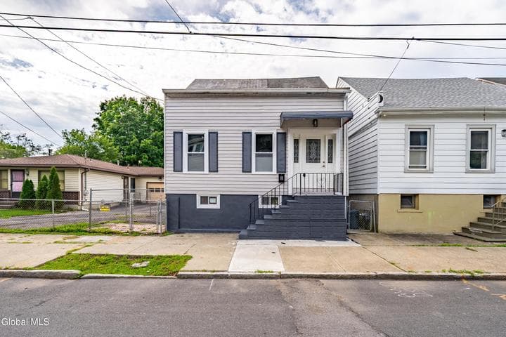 6 Garden Street, Albany, NY, photo 2