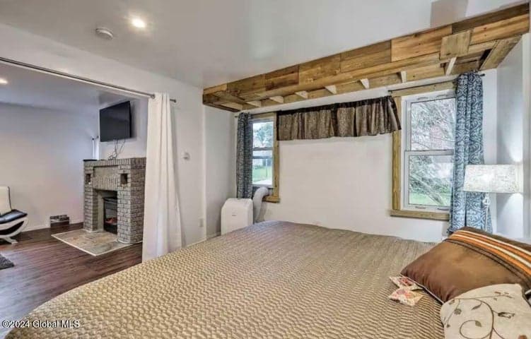 4 Lafayette Street, Gloversville, NY, photo 4