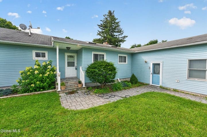 5 Crescent Lane, Brunswick, NY, photo 5