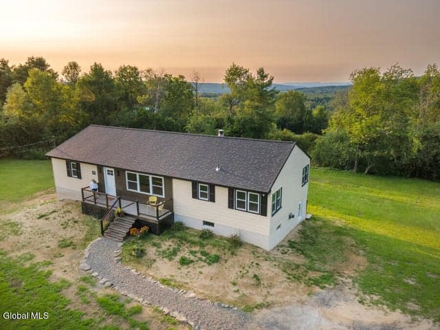 11892 Duanesburg Road, Delanson, NY, photo 3