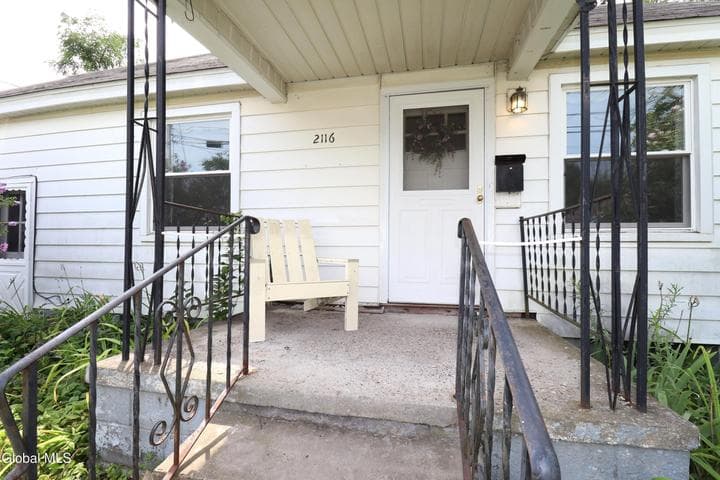 2116 Neil Street, Schenectady, NY, photo 2