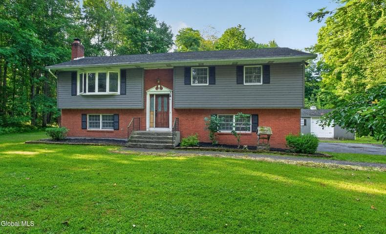 295 Font Grove Road, Slingerlands, NY, photo 2