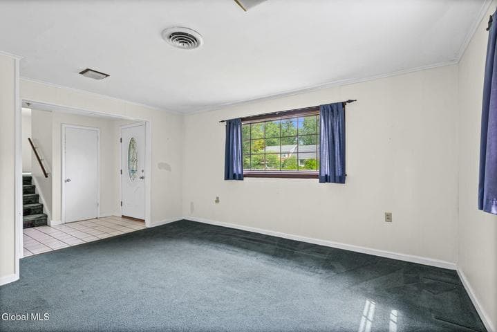 12 Lancaster Drive, Glenville, NY, photo 5