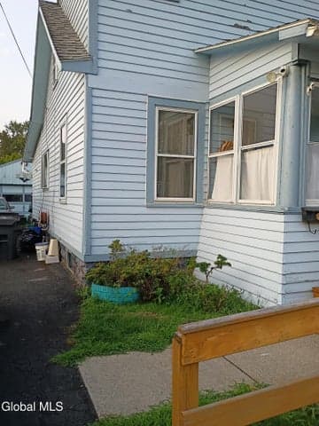 520 Elliott Street, Glenville, NY, photo 2