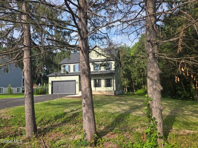 154 Dunsbach Ferry Road, Colonie, NY, photo 4