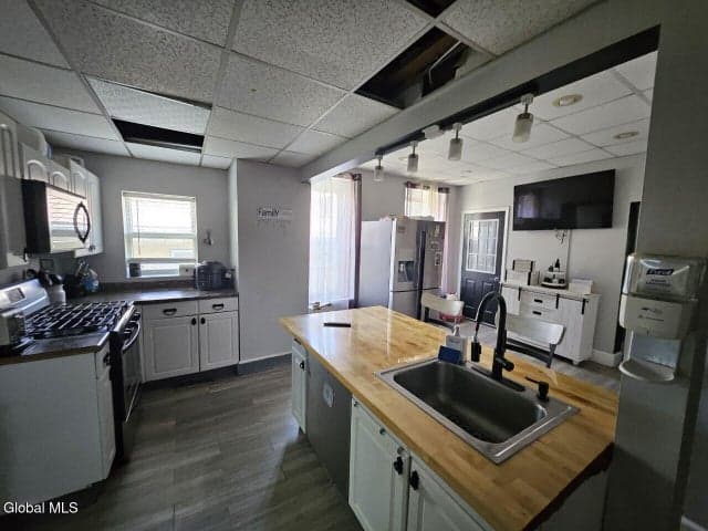 5 Maple Street, Broadalbin, NY, photo 4