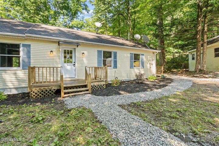 1140 Vly Summit Road, Cambridge, NY, photo 2
