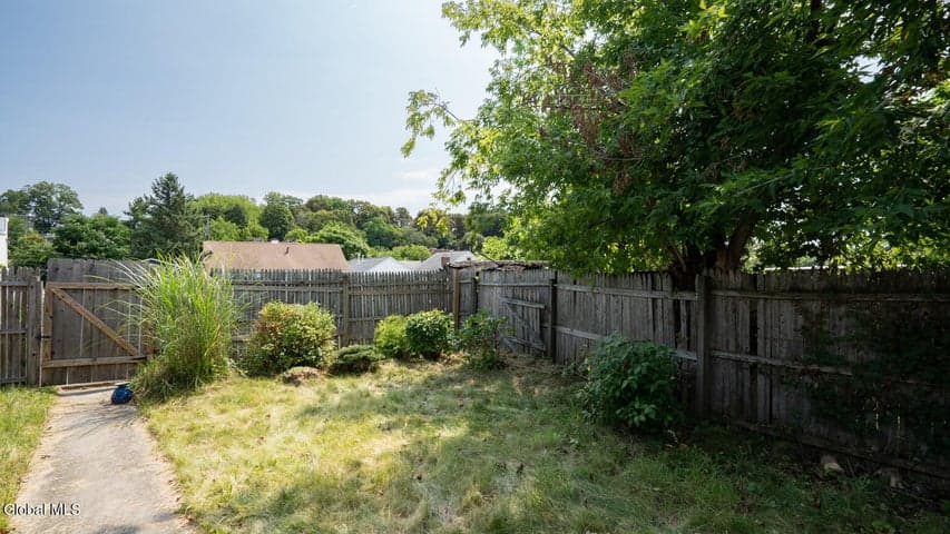 47 13th Street, Troy, NY, photo 4