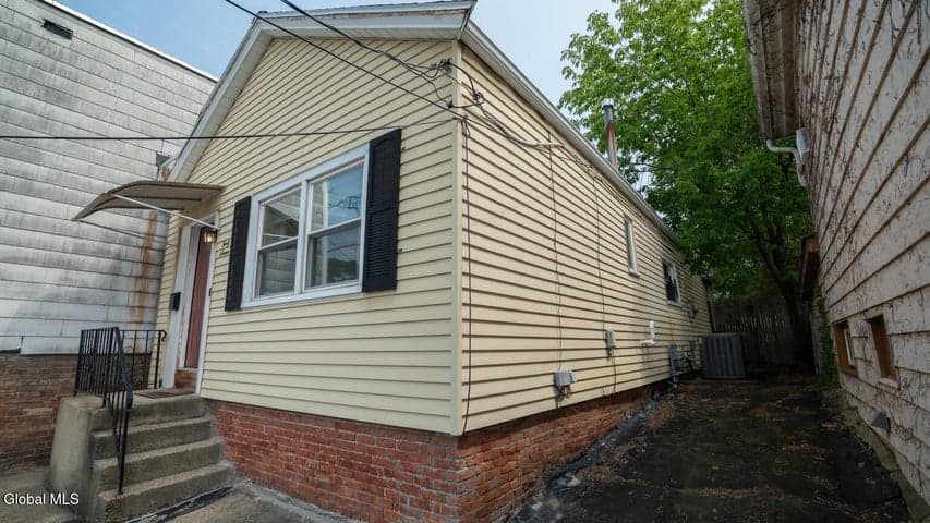47 13th Street, Troy, NY, photo 3