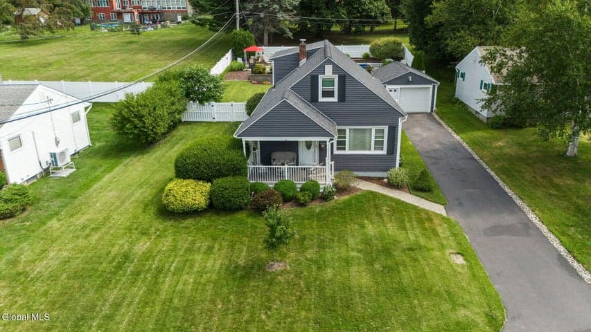 181 Shaker Park Drive, Loudonville, NY, photo 4