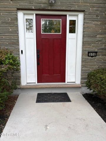 606 Via Ponderosa, Guilderland, NY, photo 2