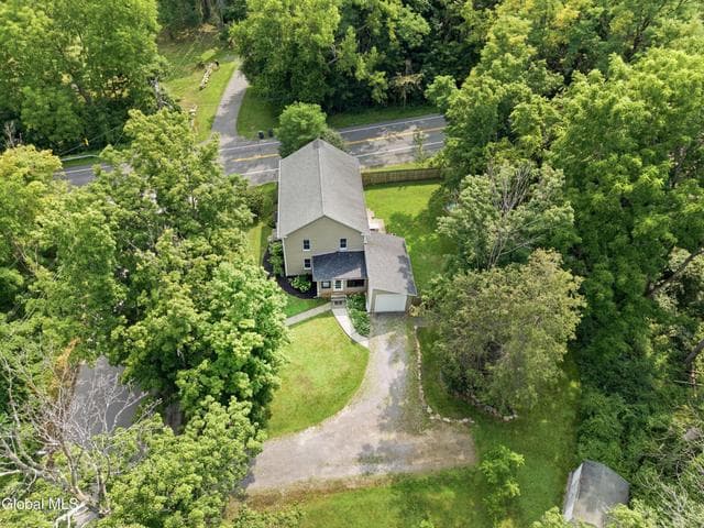 301 Old Ballston Avenue, Saratoga Springs, NY, photo 4