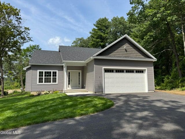 176 Montray Road, Queensbury, NY, photo 4