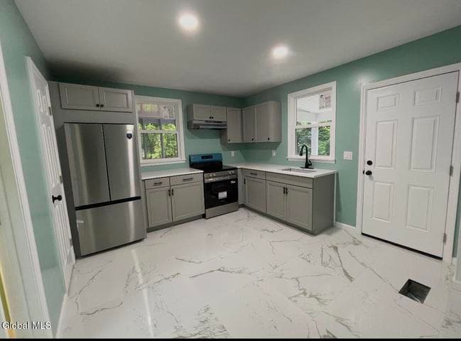 6 Clayton Street, Amsterdam, NY, photo 5