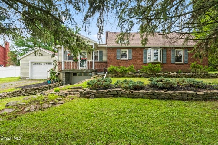 211 W Duane Lake Road, Duanesburg, NY, photo 2