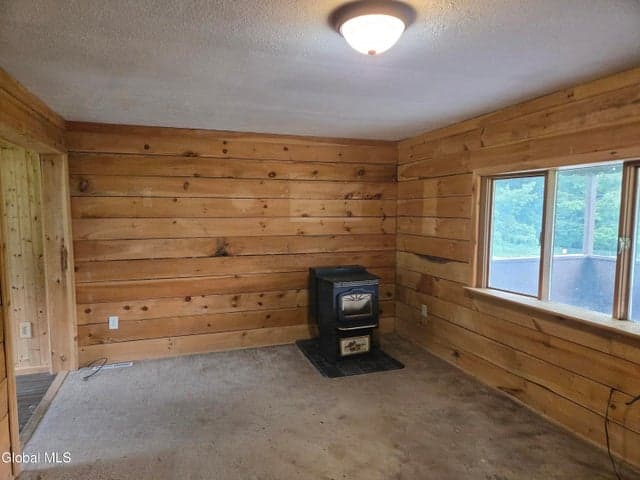 109 Blanchard Loop, Mayfield, NY, photo 3