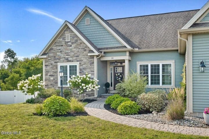 20 Denhelder Drive, Ballston, NY, photo 2