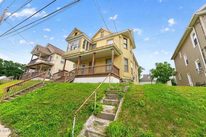 267-269 Vrooman Avenue, Amsterdam, NY, photo 3