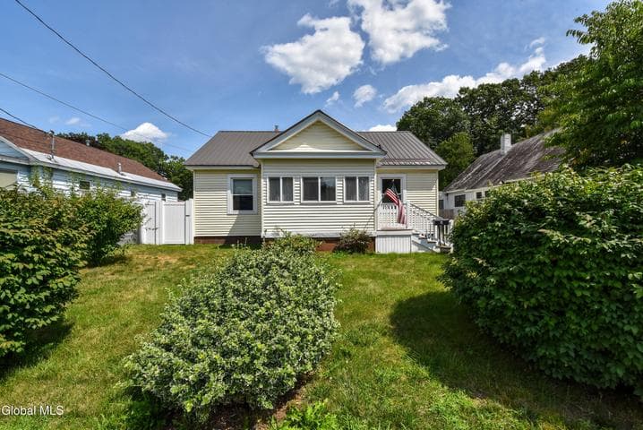 6 Poplar Street, Hudson Falls, NY