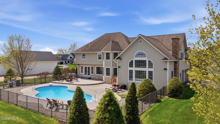 22 Grandview Drive, Queensbury, NY, photo 5