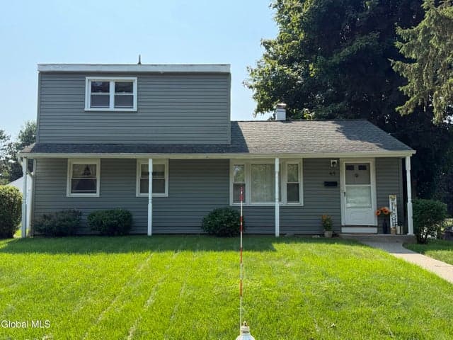 65 Locust Park, Colonie, NY, photo 2