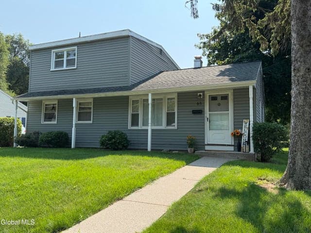 65 Locust Park, Colonie, NY, photo 1
