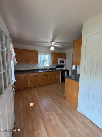 65 Locust Park, Colonie, NY, photo 5