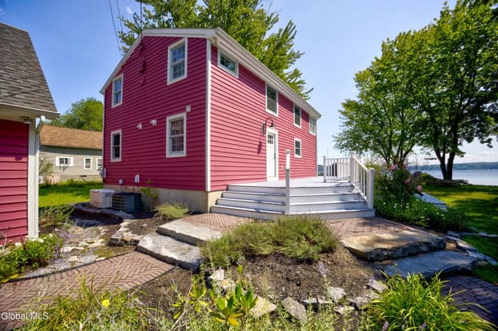 11 Lake Avenue, Malta, NY, photo 5